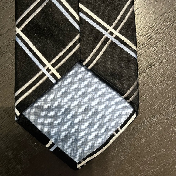 Tommy Hilfiger Black Classic Men Patterned Tie Classic Wedding or Business Tie - Picture 3 of 4